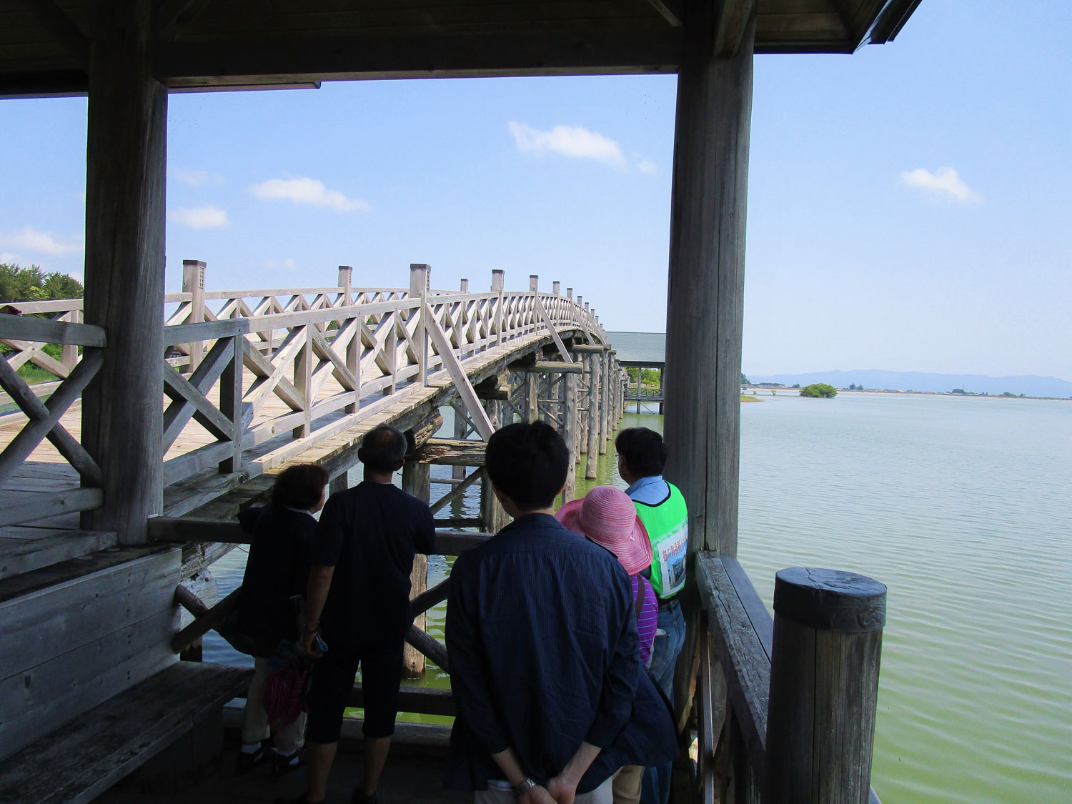 「鶴の舞橋」観光ガイド